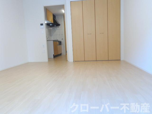 リリアの居間・リビング|洋室