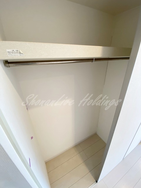 藤沢市円行１丁目の賃貸マンションの収納