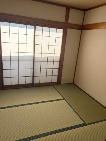 長岡京市今里川原の和室