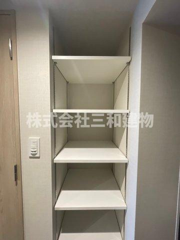 DIPS成増の玄関