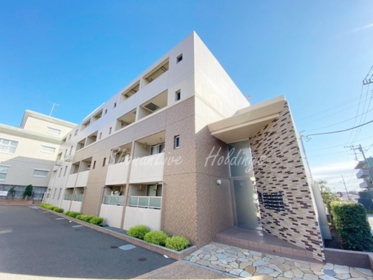 藤沢市円行１丁目の賃貸マンション