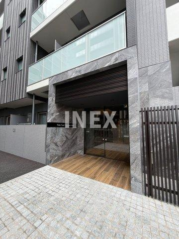 横浜市磯子区磯子３丁目の賃貸マンションのエントランス