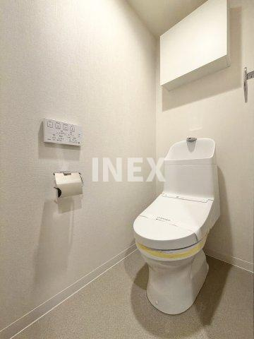 横浜市磯子区磯子３丁目の賃貸マンションのトイレ