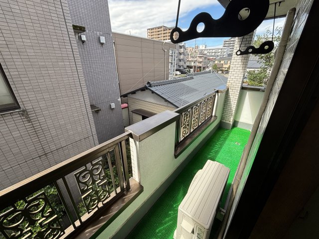 プリンスコーポＮＡＫＡＪＩＭＡのバルコニー