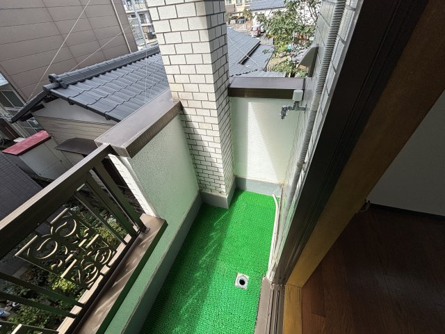 プリンスコーポＮＡＫＡＪＩＭＡの設備|室外洗濯機置き場