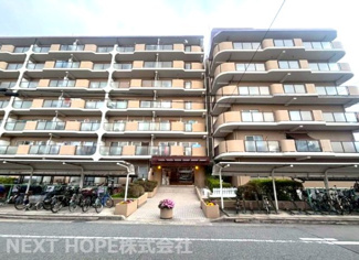 【外観】 | 武庫川東グランドハイツ　６階リフォーム済み | 【武庫川東グランドハイツ】地上７階建　総戸数１９９戸　ご紹介のお部屋は６階部分です！室内は令和７年１２月リフォーム済み！お待たせ無しで即ご入居していただけます！！