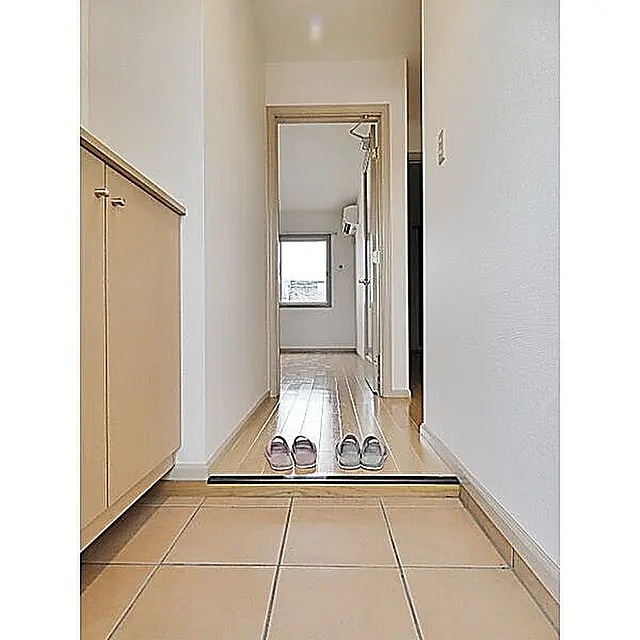 GRACE豊山の玄関