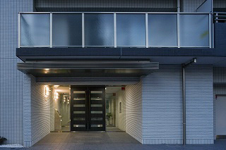 レシオイシワラ(レシオイシワラ)のエントランス