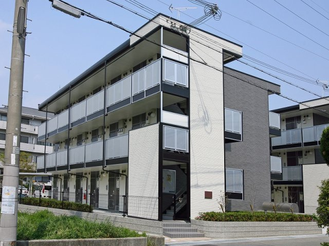 レオパレスＭｉｌａｎｉｓｔａの外観