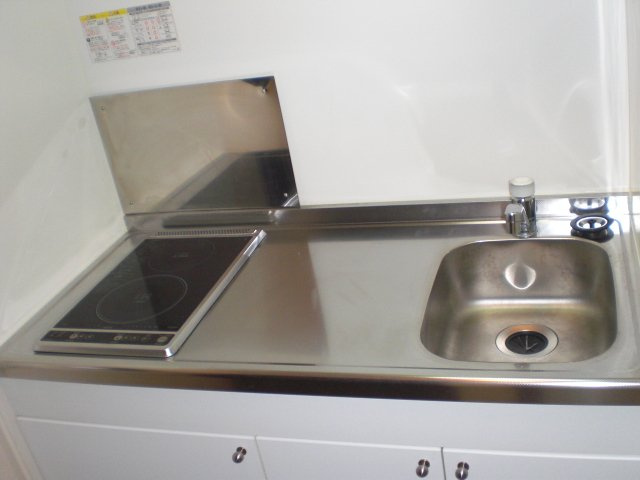 神戸市長田区駒ケ林町２丁目のアパートのキッチン