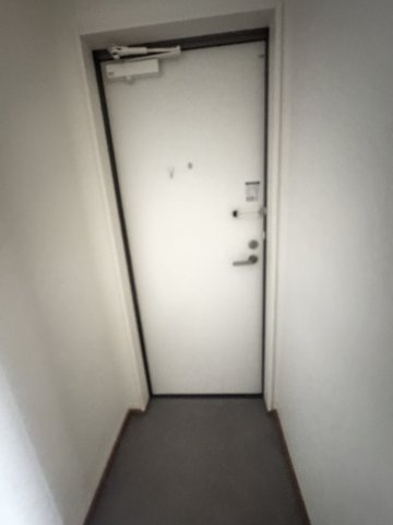 T.A海運町8丁目ⅢA棟の玄関