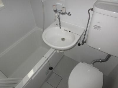 ヒューゲルハイム三軒茶屋の浴室|※別号室写真使用してます。 