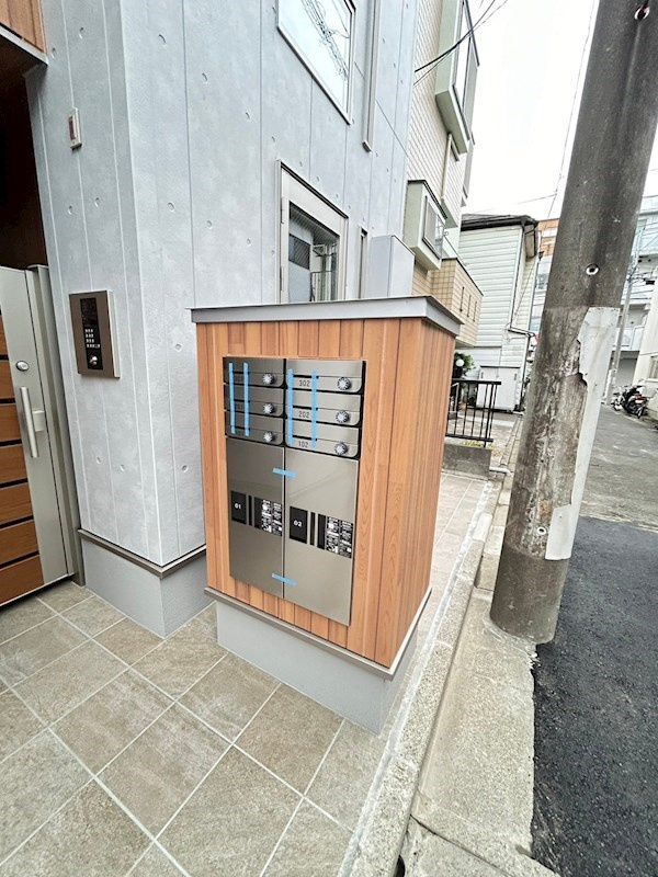 ヒューゲルハイム三軒茶屋のエントランス