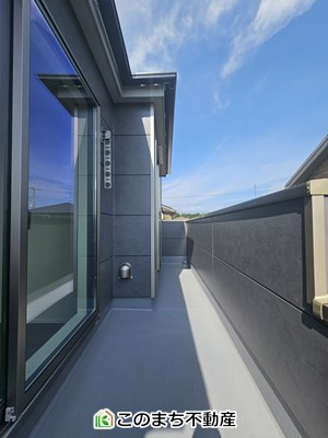 ハートフルタウン宇都宮市清原台4丁目941番のバルコニー|南向きの大型バルコニーは陽当り良好で、たっぷりのお洗濯物もよく乾きます！