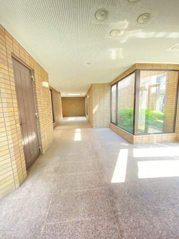 アルコ北園田のロビー