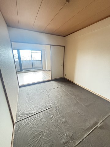 アルコ北園田の寝室