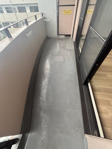 アルコ北園田のバルコニー