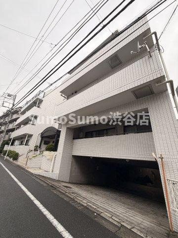 コートウィスタリア