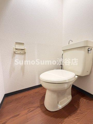 コートウィスタリアのトイレ|落ち着いたトイレです