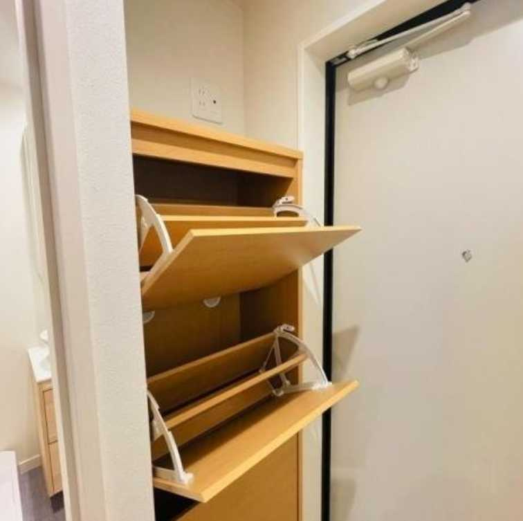 らいとあっぷ三軒茶屋　オートロック　築浅　三軒茶屋エリアの玄関