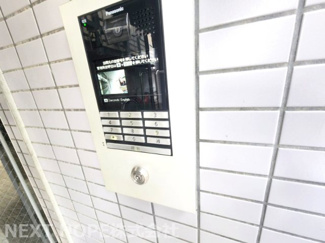 【エントランス】 | エントランスはオートロックです♪女性の方も安心してお住まいいただけます！！