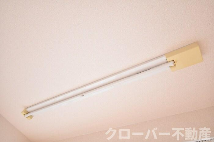 エスポワール津森 B棟の内装|室内物干し