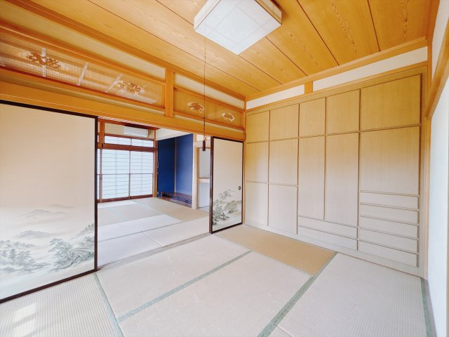 【中古戸建】前橋市富士見町小暮 の和室|■和室｜和室でしか味わえない畳ならではの香りや素材で和のやすらぎを感じてください♪休日はお子様とお昼寝するのにも最適です！