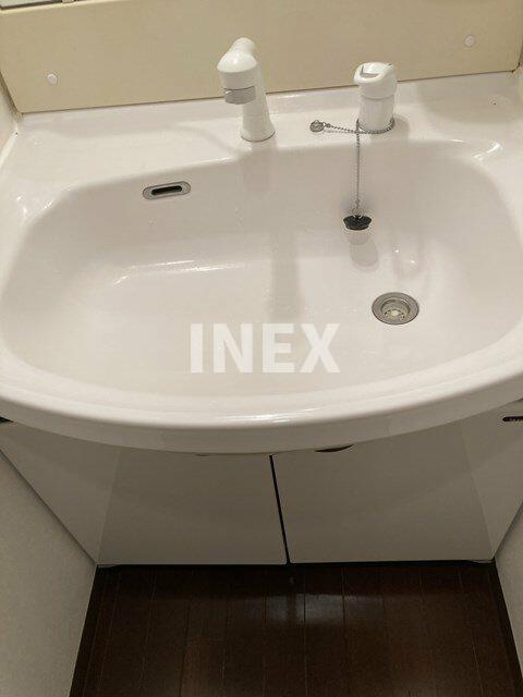 横浜市中区石川町５丁目の賃貸マンションの独立洗面台