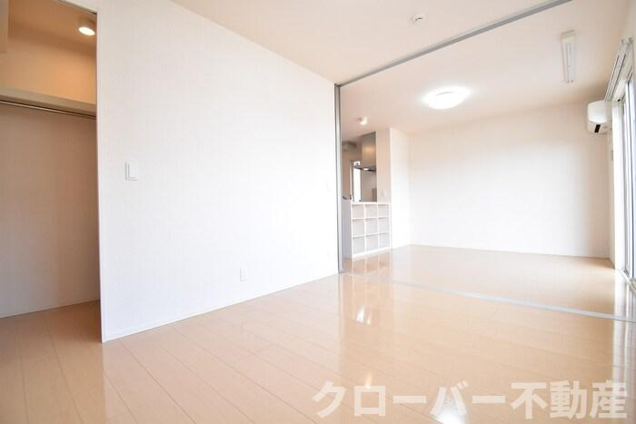 セジュール田村西 A棟の洋室|洋室５．３帖～ＬＤＫ１０．７帖