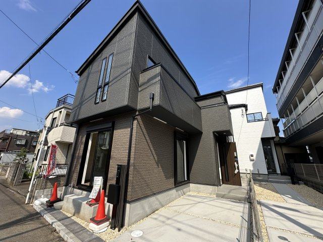 朝霞市根岸台33期　新築分譲住宅１号棟の外観