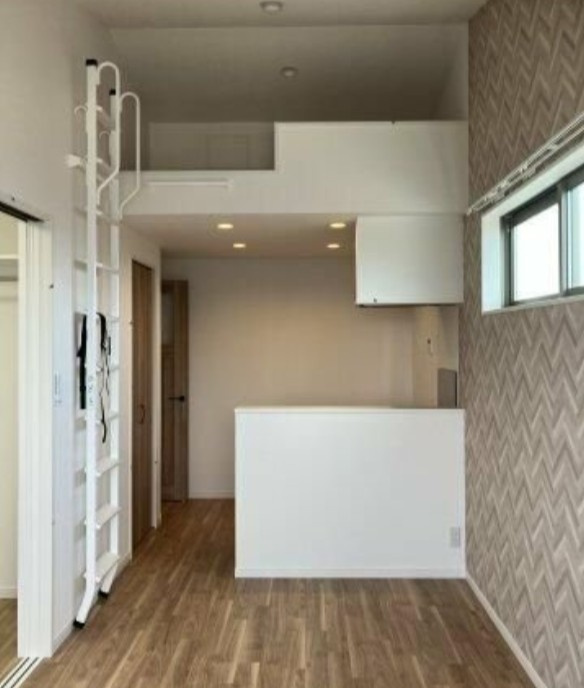 ガーデンヒルズ宮原の居間・リビング