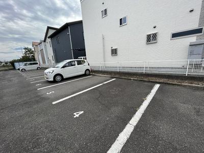 【駐車場】 | レオパレスＪＥＵＮＥＳＳＥ