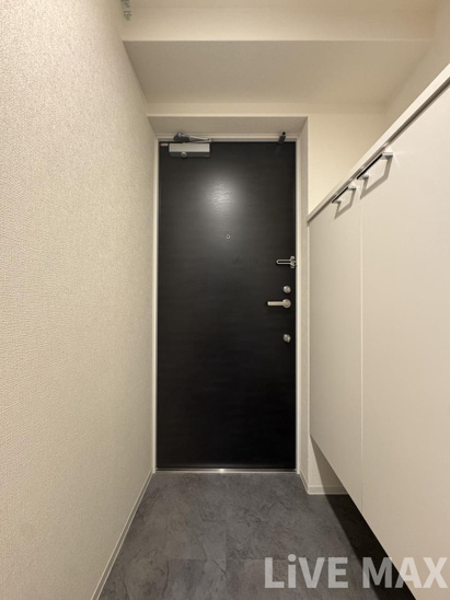 【玄関】アプリーレ松屋町 