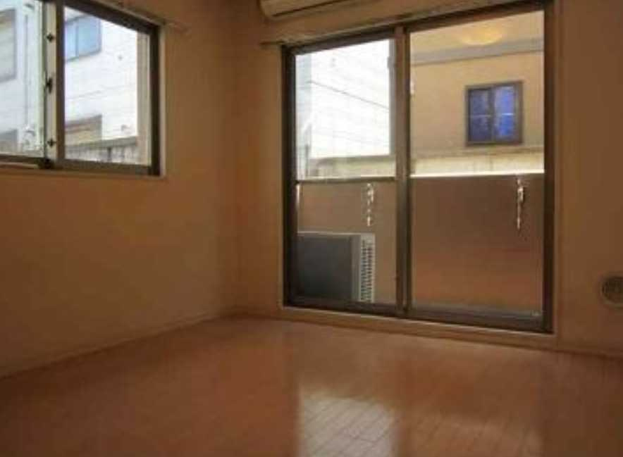 K-FLAT　オートロック　南東角部屋　駅近の居間・リビング