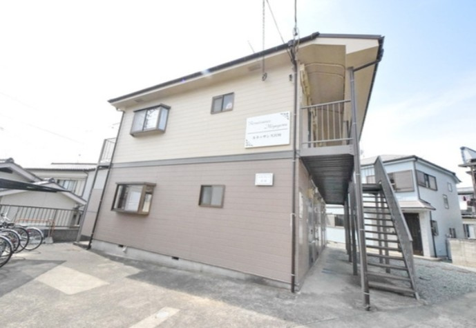 八王子市犬目町のアパートの外観