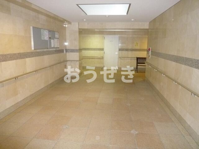 サンタハウス本牧のロビー| 