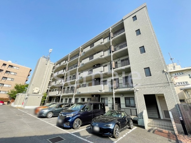 マグノリアの外観|閑静な住宅地