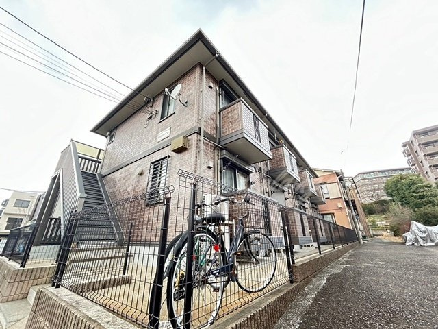 横浜市戸塚区吉田町のアパート