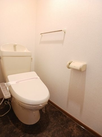 フェニックスガーデンのトイレ|コンパクトで使いやすいトイレです