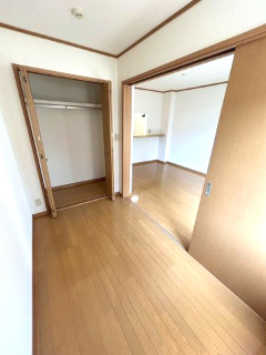 サテライト青葉の寝室