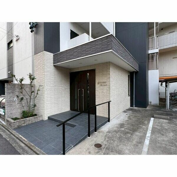 ＬＵＸＥＴＡＧＥ大須ｗｅｓｔ　（リュクステージオオスウェスト）