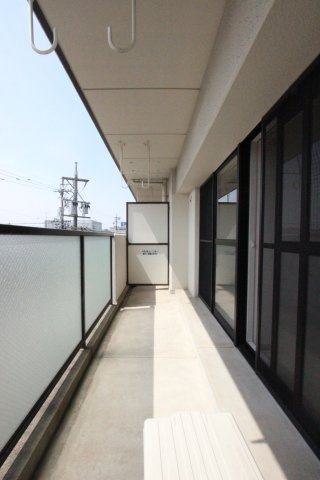 ジュニオのバルコニー|参考写真です。現況優先。