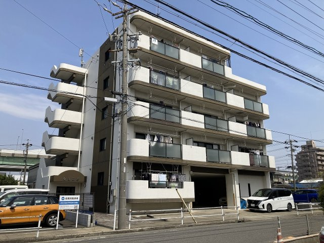 ジュニオ