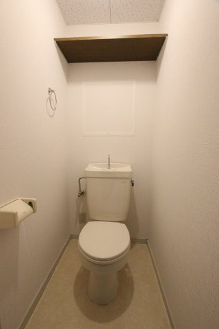 ジュニオのトイレ|参考写真です。現況優先。