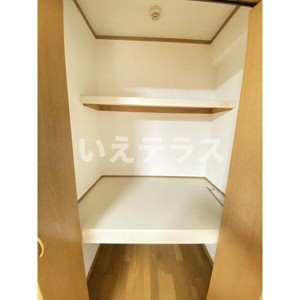 フルール須磨の収納