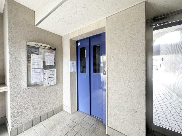 セブンシーズ永国寺のロビー