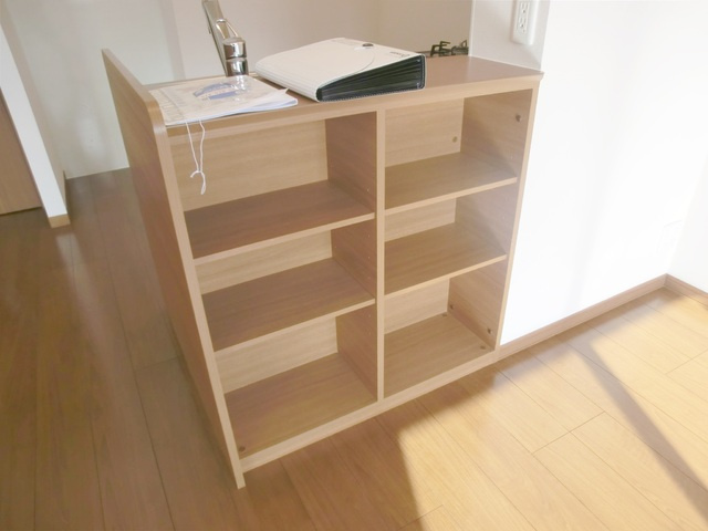 ルナカーサの収納|キッチンカウンターの下も収納になっています。