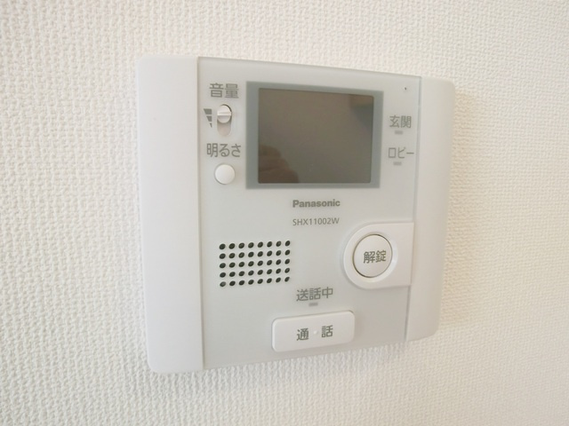 ルナカーサのセキュリティ|ＴＶモニターホン完備。