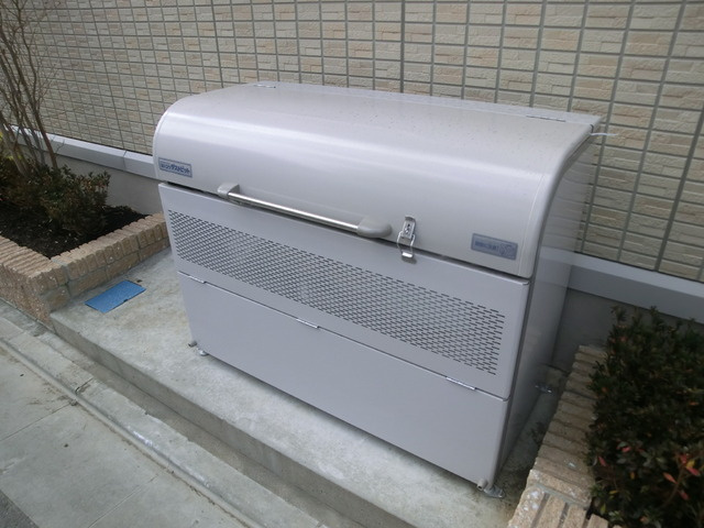 ルナカーサのその他共用部分|便利な敷地内ゴミ置き場。