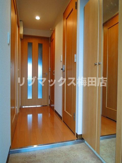 【玄関】ブランクレール谷町